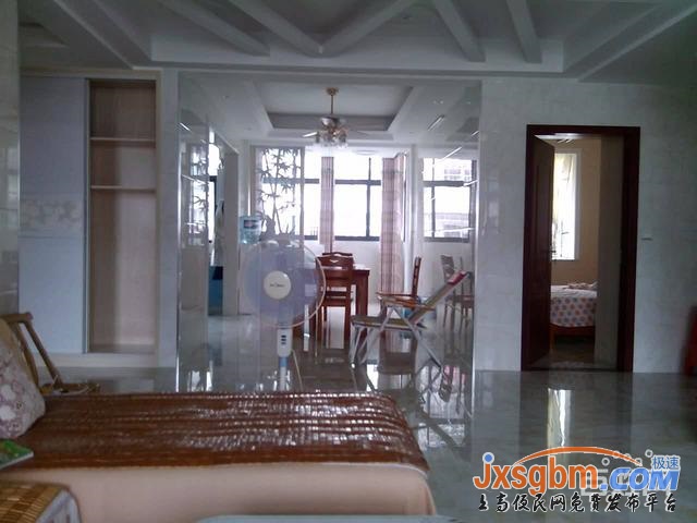 上高正陽小區4樓裝修三房產權車庫19平地段好讀書近