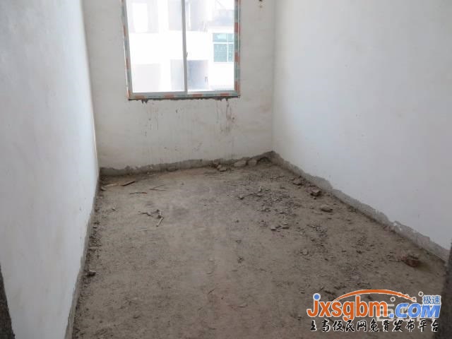 上高蘭家大道155平毛坯大戶地下室很大證件全可按揭