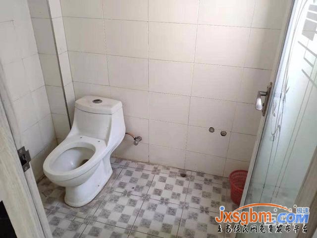 上高商城南路三樓三房家具家電全配(兩空調三床)