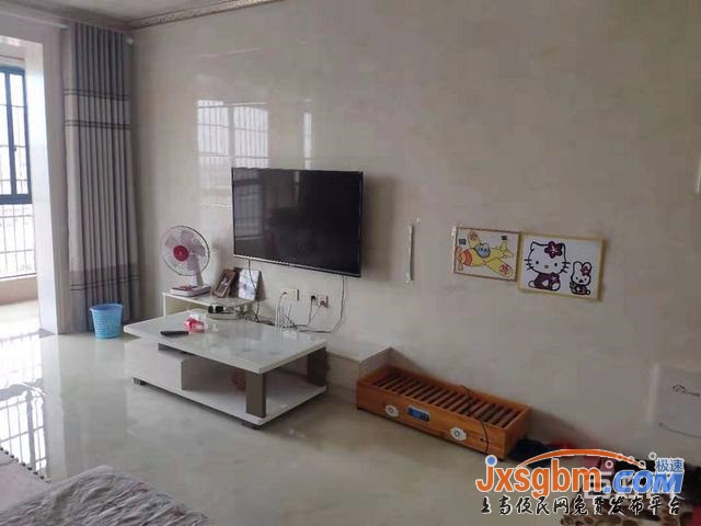 上高歐錦名城前年裝修僅住一個月帶車庫有露臺送家私急賣