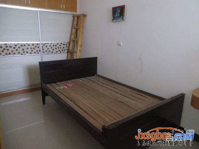 上高建設南路五樓家具家電全配(兩空調兩床)用天燃氣