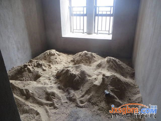 上鼎國際毛坯三房兩廳兩衛陽光好證件已出可按揭近六中