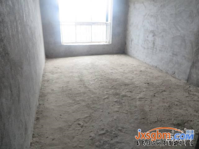 上高榮盛華府三樓毛坯三房帶車庫三證可按揭小區環境好