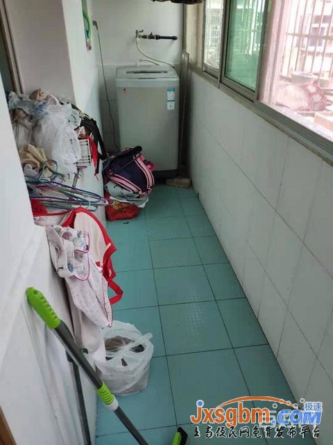 上高敖陽北路裝修三房無暗間地下室8平有證讀書近按揭