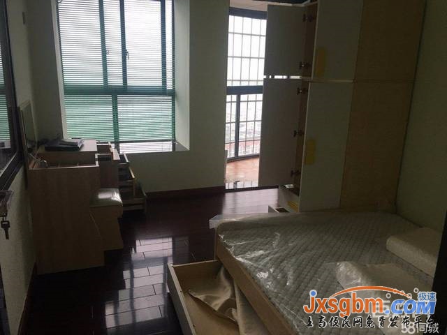 上高朗潤超市樓上精裝兩房送家具家電帶車位三證包過戶