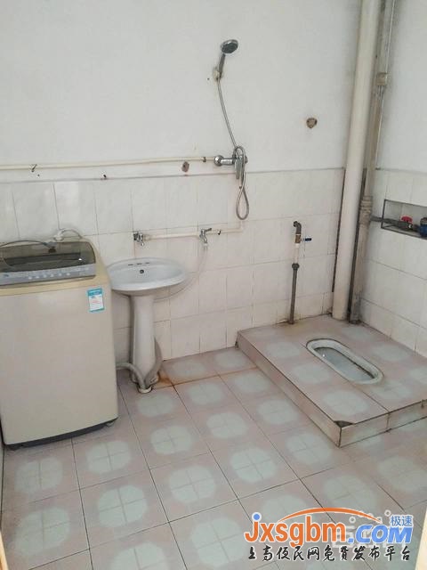 上高蘭家大道4樓三室家具家電全配好停車讀書買菜近