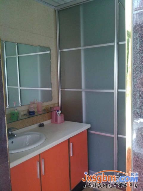 上高正陽小區4樓裝修三房產權車庫19平地段好讀書近