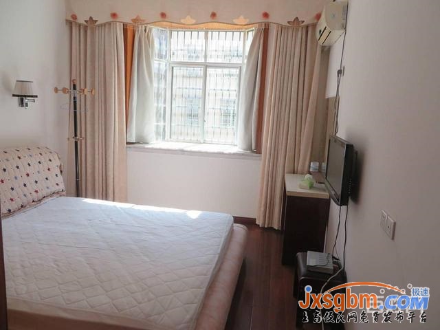 上高軒和小區精裝修4樓三室家私全配四空調三床近實小