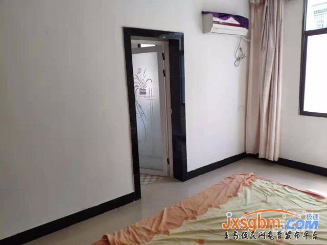 上高商城南路三樓三房家具家電全配(兩空調三床)