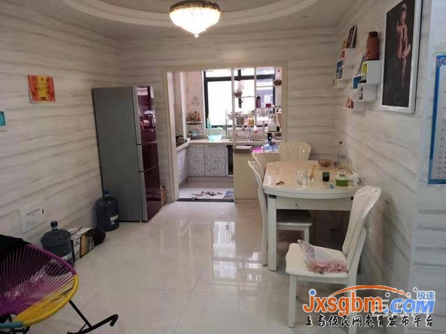 上高金領國際精裝22萬花園七十平證件已出地下室十平