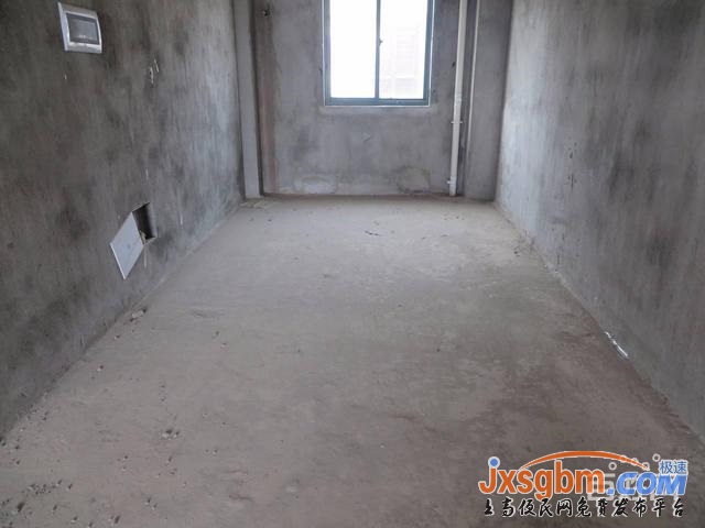 上高高盛歐錦名城毛坯復式樓地面車庫20平三證讀書近