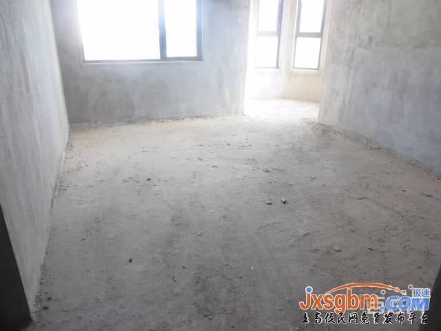 上高濱江一號毛坯三房帶車庫83萬三證滿2年可按揭