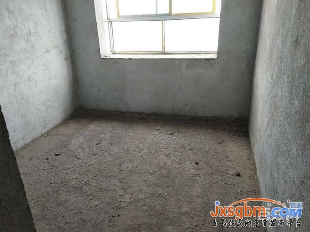 上高鏡山小學旁4樓毛坯三房證件齊全49萬包過戶