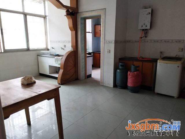 上高富康小區4樓普裝三房家私全配兩空調兩床近二五中