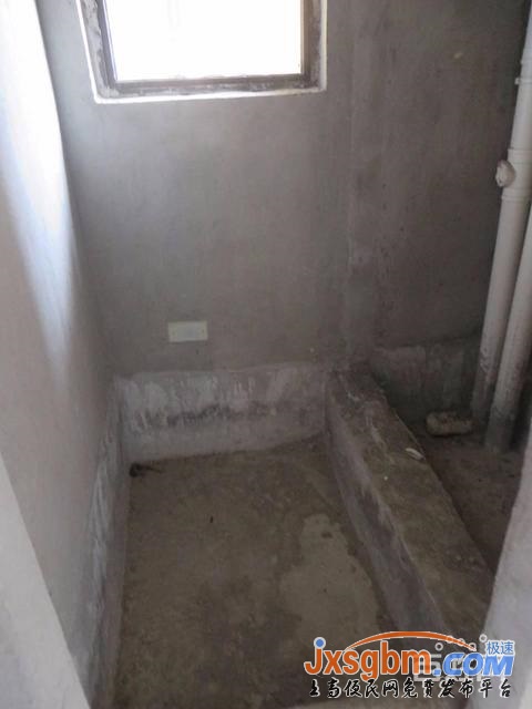 上鼎國際毛坯三房兩廳兩衛陽光好證件已出可按揭近六中