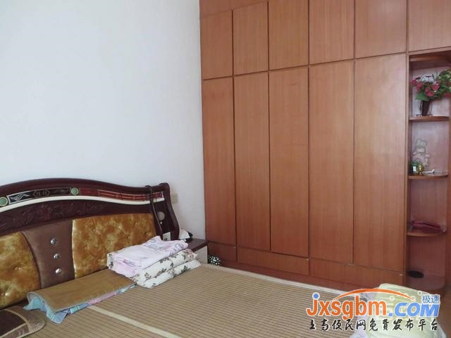 上高段家新苑4樓屋內清爽家具家電全配(兩空調三床好停車