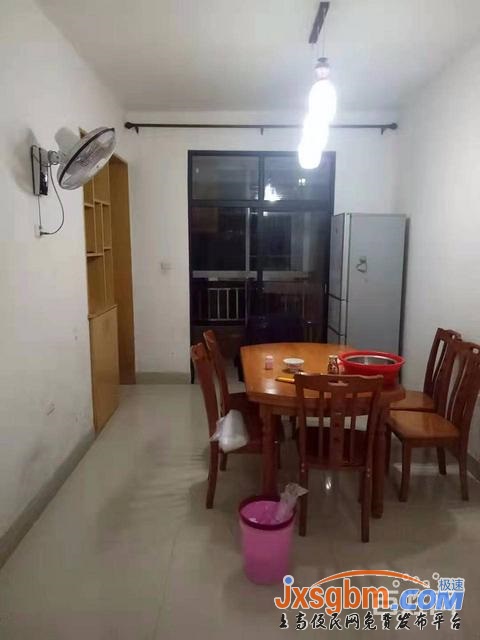 上高錦都圣地雅閣二樓三房家具家電全配用天燃氣好停車