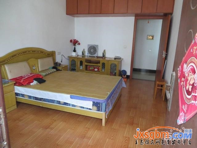 上高段家新苑4樓屋內清爽家具家電全配(兩空調三床好停車