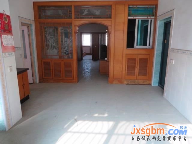 上高富康小區4樓普裝三房家私全配兩空調兩床近二五中