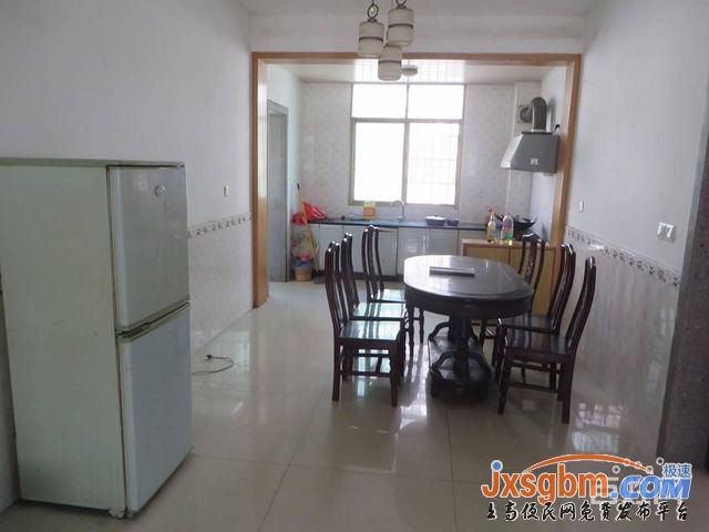 上高商城南路2樓四室家具家電全配(三空調三床好停車