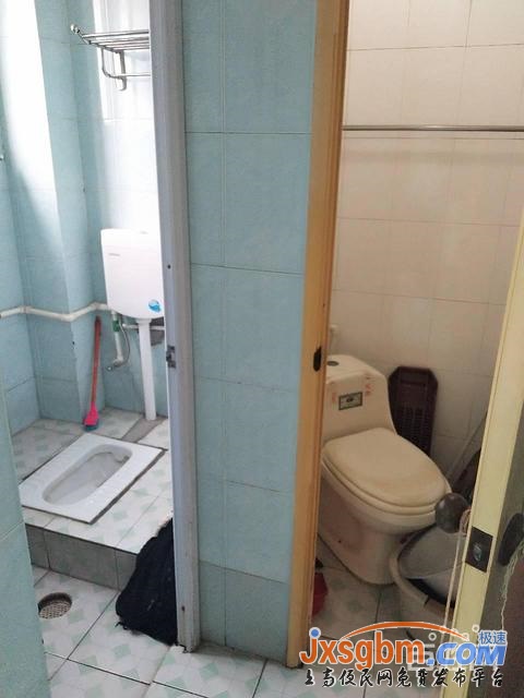 上高鏡山商城3樓三室家具家電全配(兩空調三床用燃氣