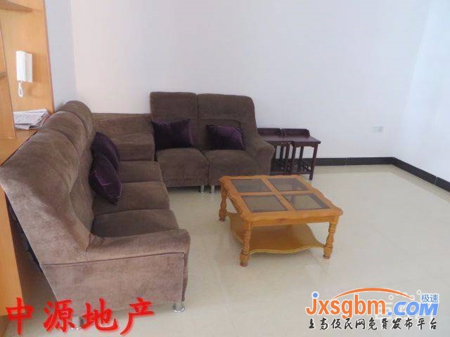 上高朗潤超市旁3樓三室兩衛家私全配三空調三床光線好