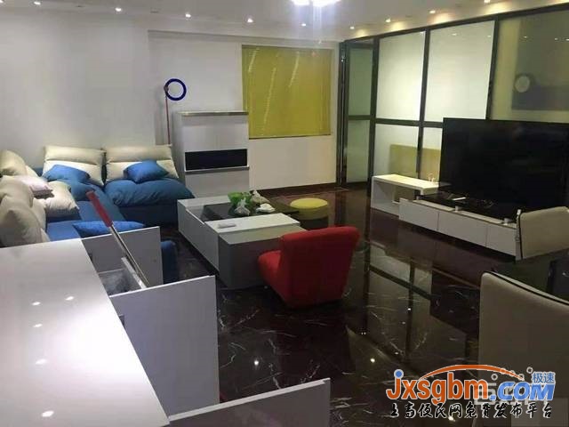 上高朗潤超市樓上精裝兩房送家具家電帶車位三證包過戶