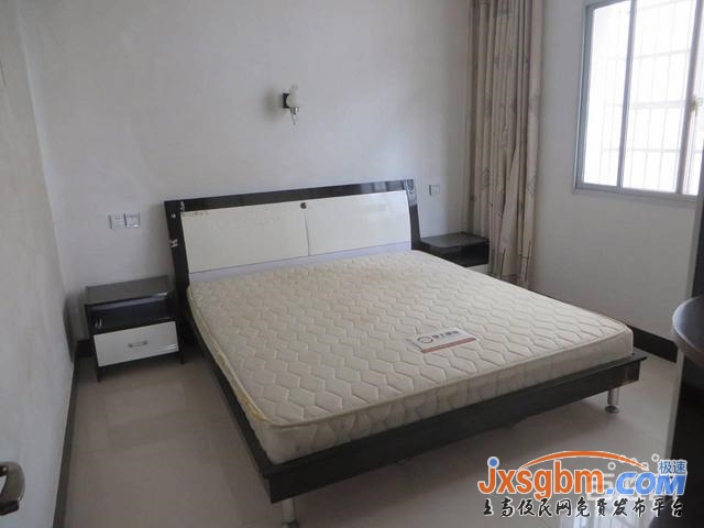 上高芙蓉佳苑2樓精裝三室送家私產權車庫32平讀書近