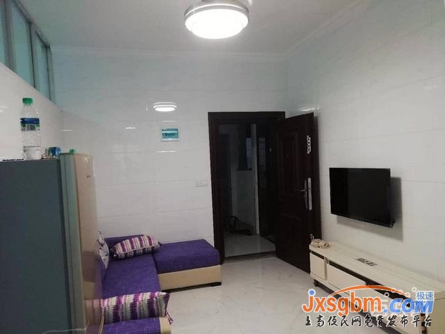 上高四中附近4樓清爽裝修兩室全新家私全配首次發租