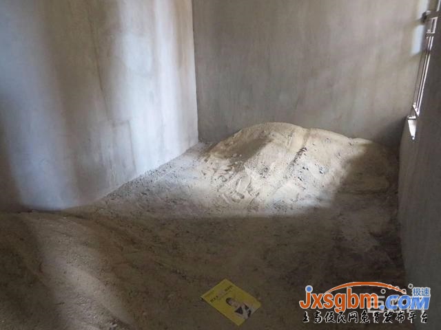 上鼎國際毛坯三房兩廳兩衛陽光好證件已出可按揭近六中