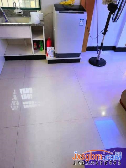 上高國際文苑二樓三室家具家電全配(三空調三床)帶車庫