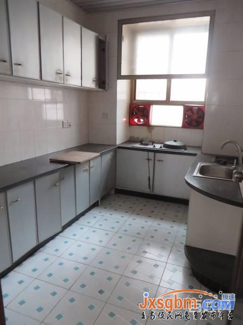 上高蘭家大道5樓兩房家具家電全配近銀海超市