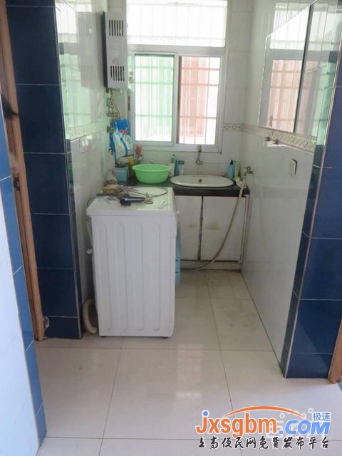 上高金色家園精裝修四房送家具家電帶車庫三證可按揭