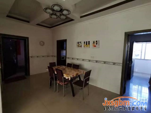 上高和平路5樓兩房家具家電全配地段好