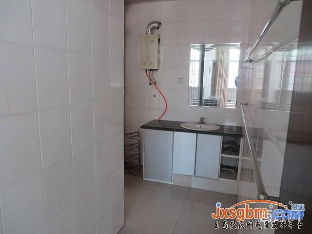 上高錦園小區三樓三房朝南無暗間產權車庫20證件全可按揭