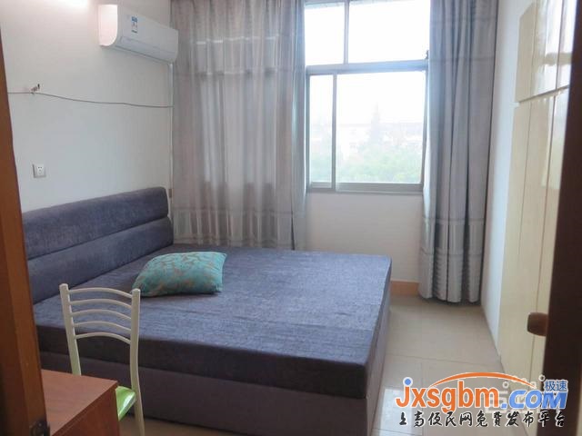 上高交通路5樓普裝送家私兩房證件齊全可按揭37萬包過戶