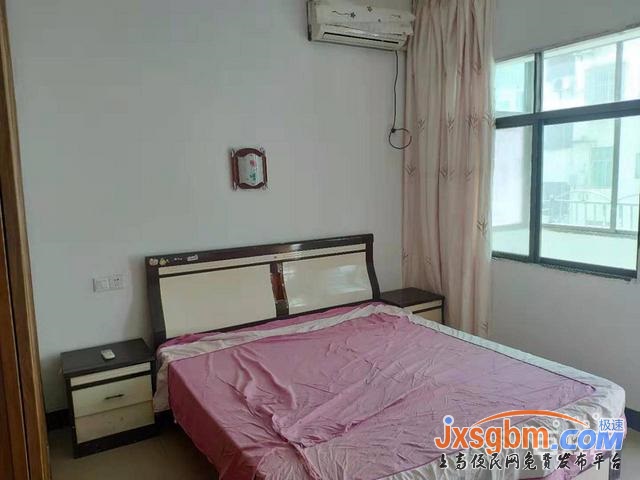 上高商城南路三樓三房家具家電全配(兩空調三床)