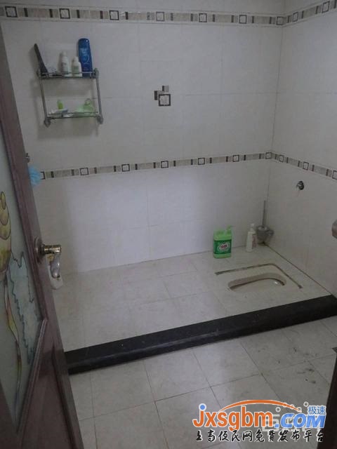 上高錦園小區普裝2樓三房帶車庫36平證件齊全可按揭