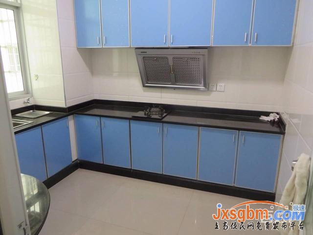 上高銀海超市旁4樓三室家私全配(兩空調兩床)帶柴棚用燃氣