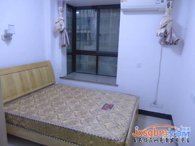 上高大公館清爽裝修三房家具家電全配(兩空調三床好停車