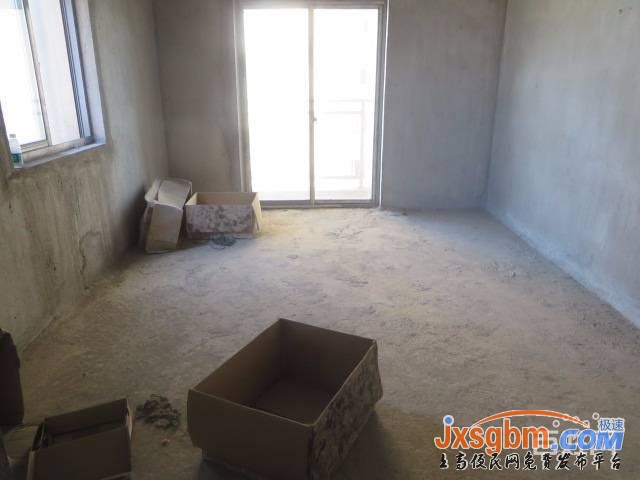 上高匯錦城毛坯107平兩房有贈送可改三房證件全可按揭