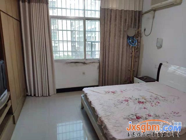 上高商城南路4樓三房家具家電全配(兩空調三床用天燃氣