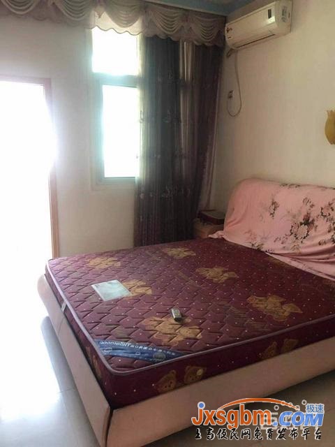 上高華盛酒店附近5樓三房朝南家具家電全配兩空調三床