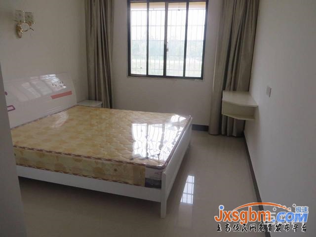 上高錦都圣地雅閣二樓清爽裝修三房配部分家私好停車可商住