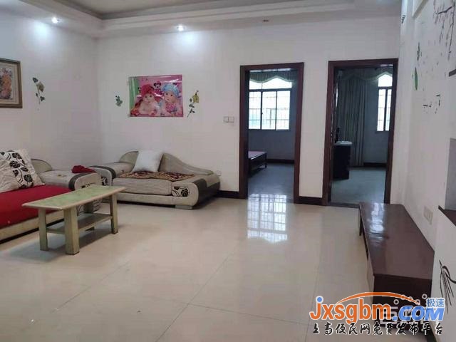 上高西站附近普裝三房無暗間地下室7平三證商品房可按揭