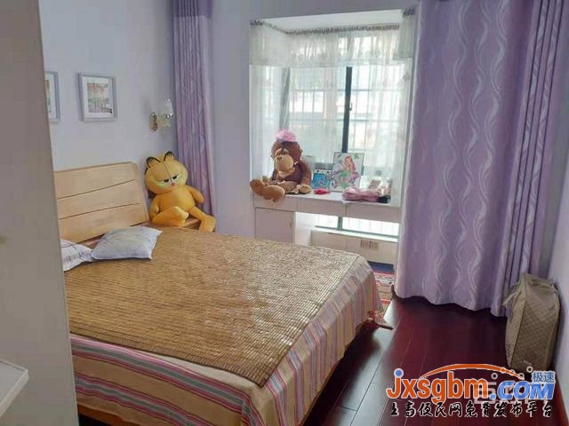 上高高盛歐錦名城二樓去年精裝送家私三房送100平使用