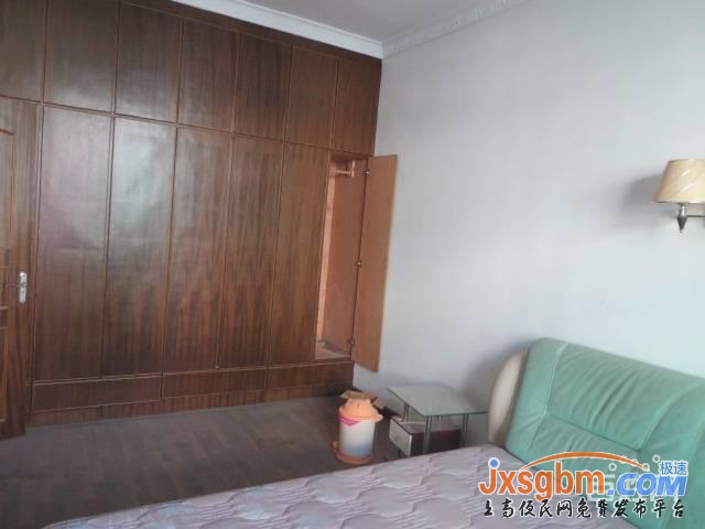 上高逸夫小學旁三房除冰箱外全配有地下室讀書近無暗間