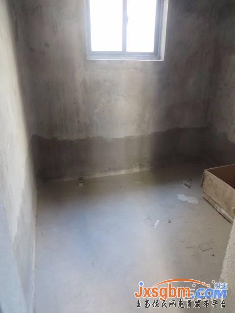 上高匯錦城毛坯107平兩房有贈送可改三房證件全可按揭