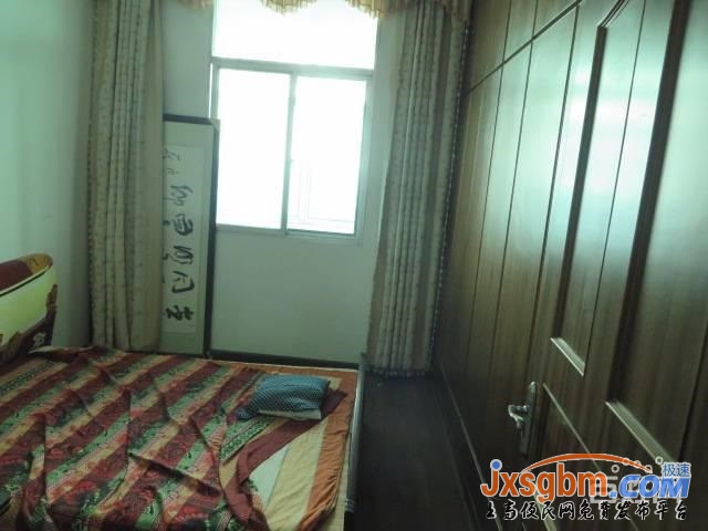 上高逸夫小學旁三房除冰箱外全配有地下室讀書近無暗間