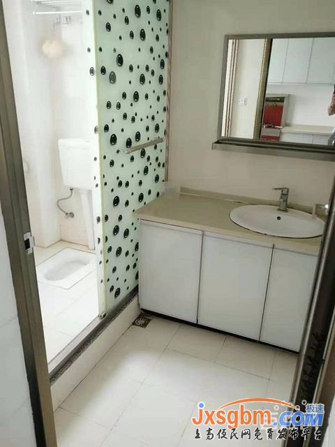 上高世紀豪庭清爽裝修兩房家具家電全配(兩空調兩床)